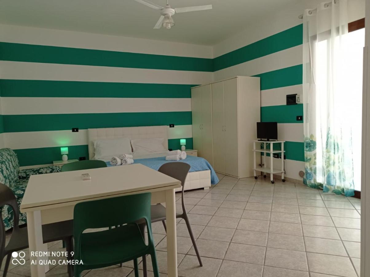 Corte Nel Borgo Appartement Minervino di Lecce Buitenkant foto